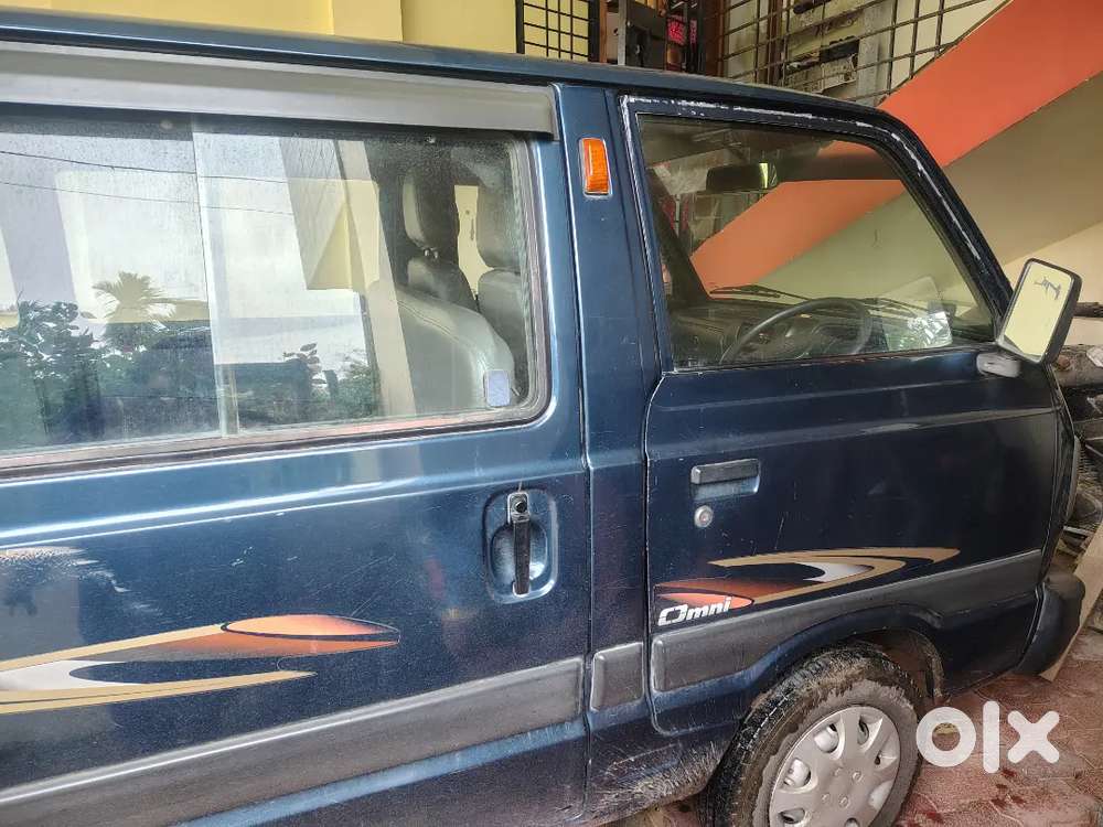 Maruti Omni