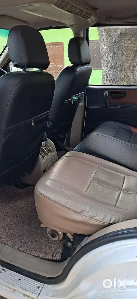 Tata Safari 2010 December Registration Diesel Well Maintained