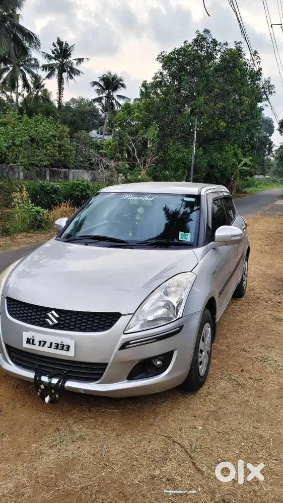 Maruti Suzuki Swift 2012 Diesel 77000 Km Driven