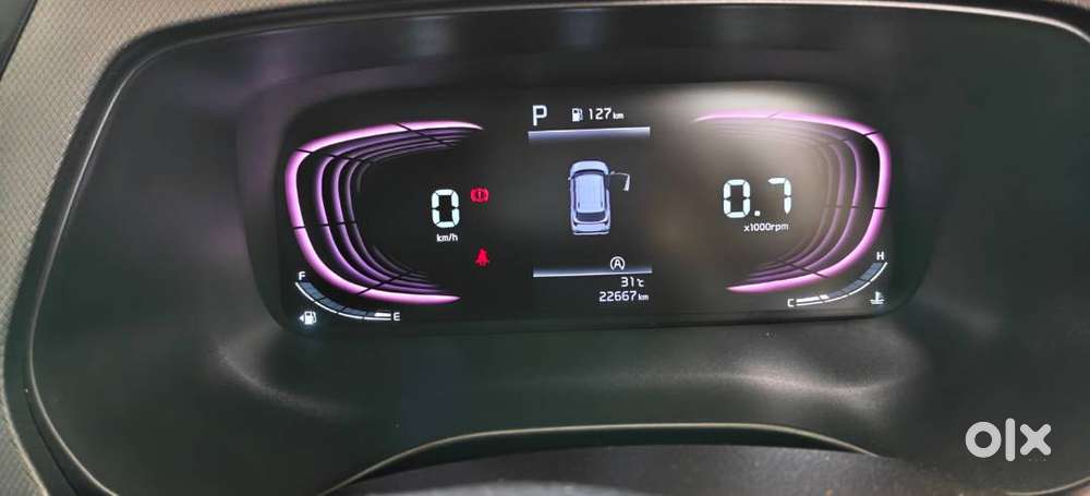 2024 Kia Carens Luxury