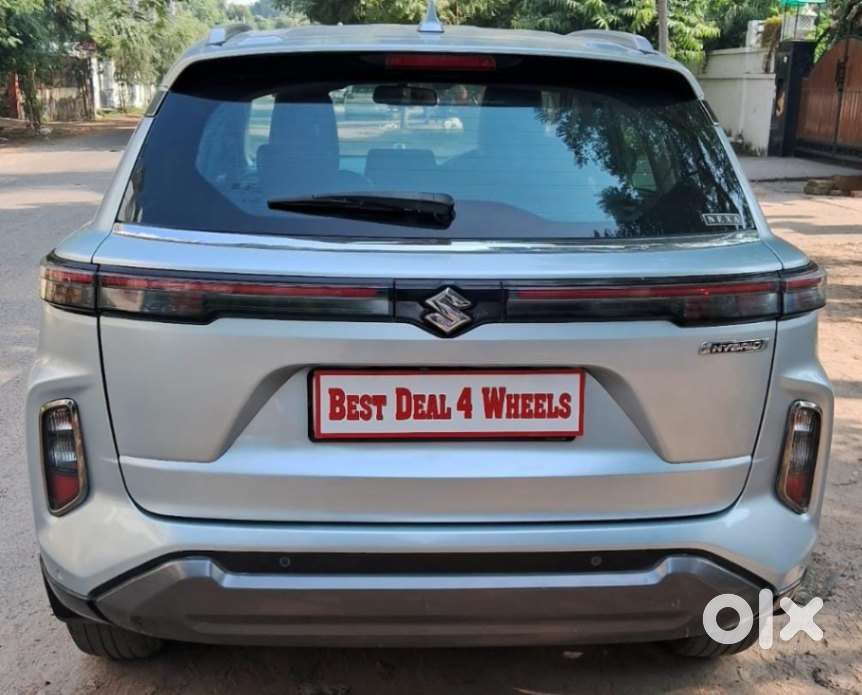 Maruti Suzuki Grand Vitara 1.5 Alpha Smart Hybrid At, 2023, Petrol