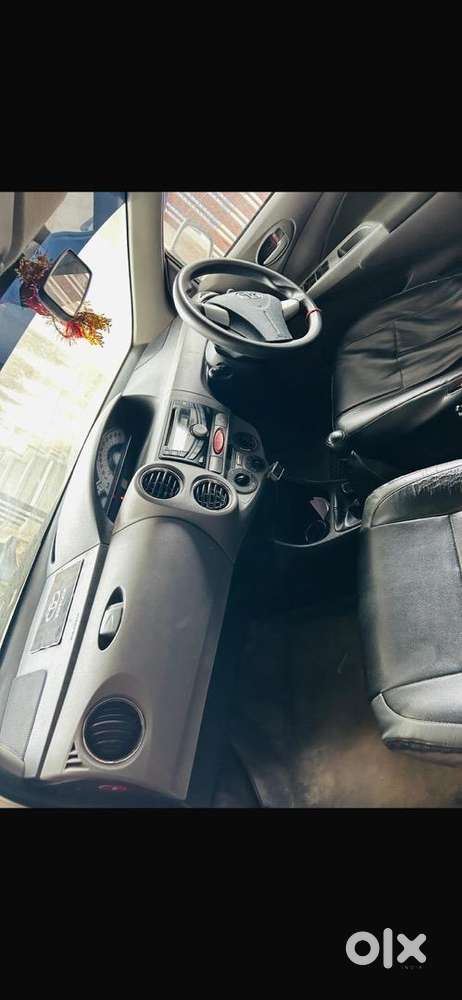 Toyota Etios Liva 2011 Petrol Well Maintained 2.engine Full Guarantee