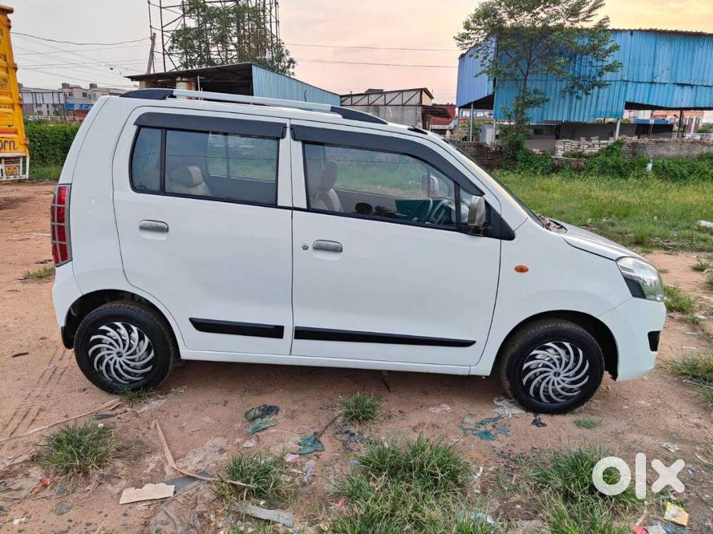Maruti Suzuki Wagon R Vxi, 2015, Petrol