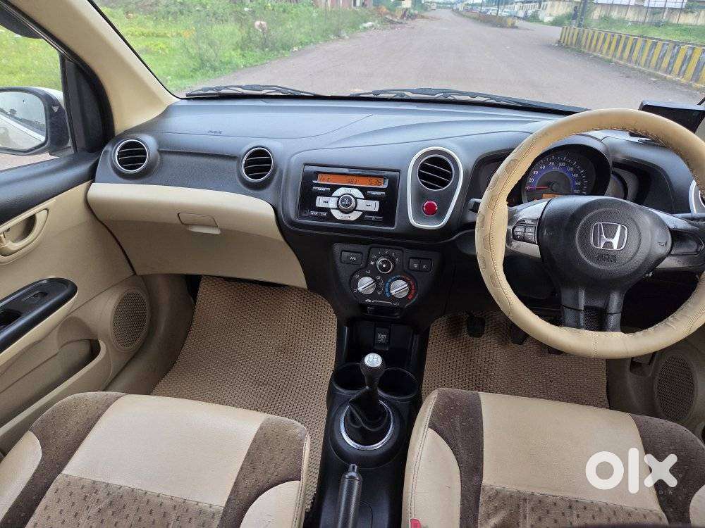 Honda Mobilio V Option I-vtec, 2015, Petrol