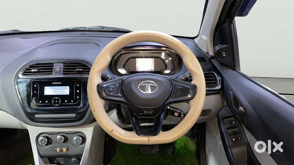 Tata Tiago 1.2 Revotron Xta, 2023, Petrol