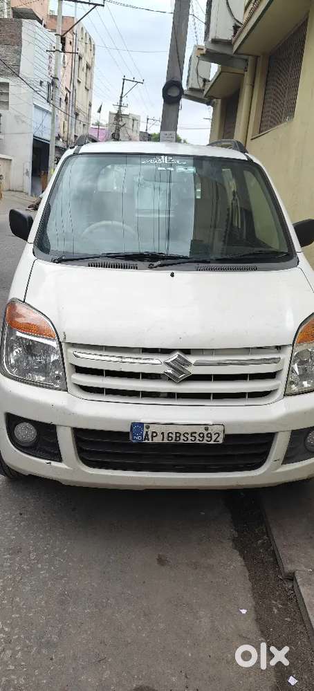 Maruti Suzuki Wagon R Lxi Minor 2011