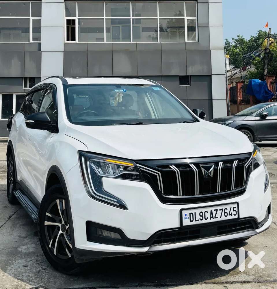 Mahindra Xuv700 2.0 Ax 5 Petrol At Str, 2022, Petrol