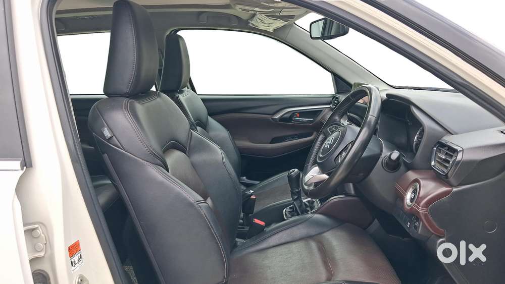Maruti Suzuki Grand Vitara Alpha Smart Hybrid, 2023, Petrol