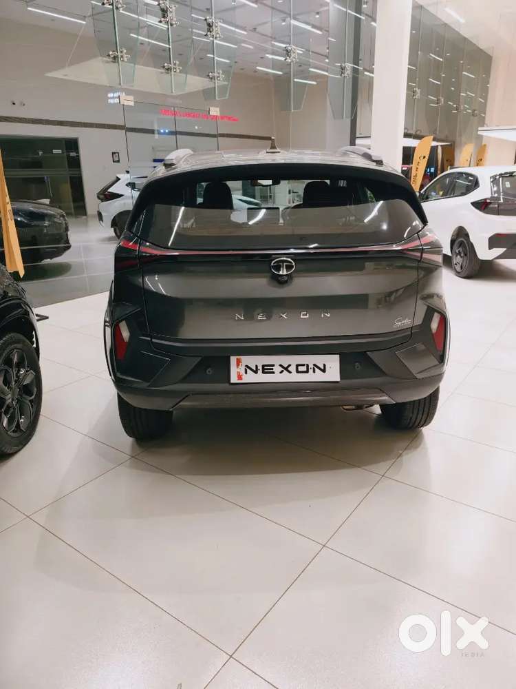 Tata Nexon 2024 Petrol 0 Km Driven