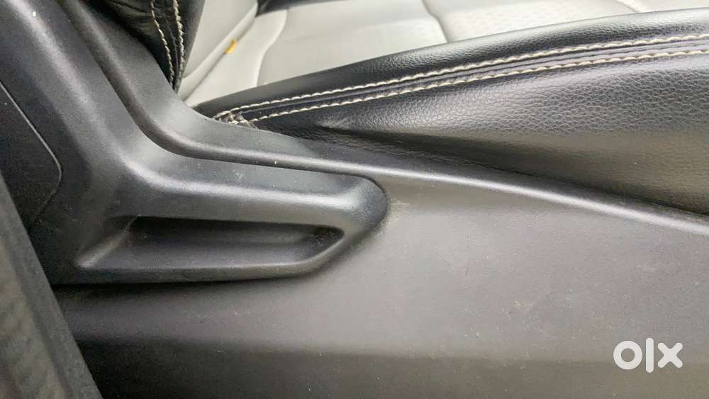 Tata Tiago 1.2 Revotron Xt Option, 2023, Petrol