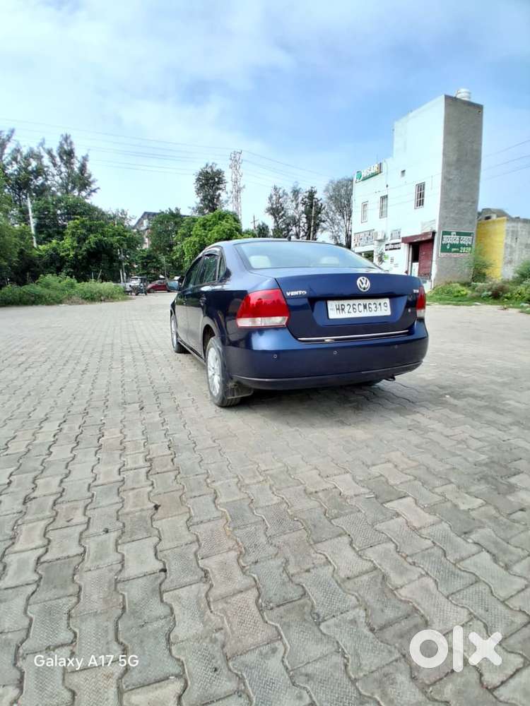 Volkswagen Vento 1.5 Tdi Comfortline At, 2015, Petrol