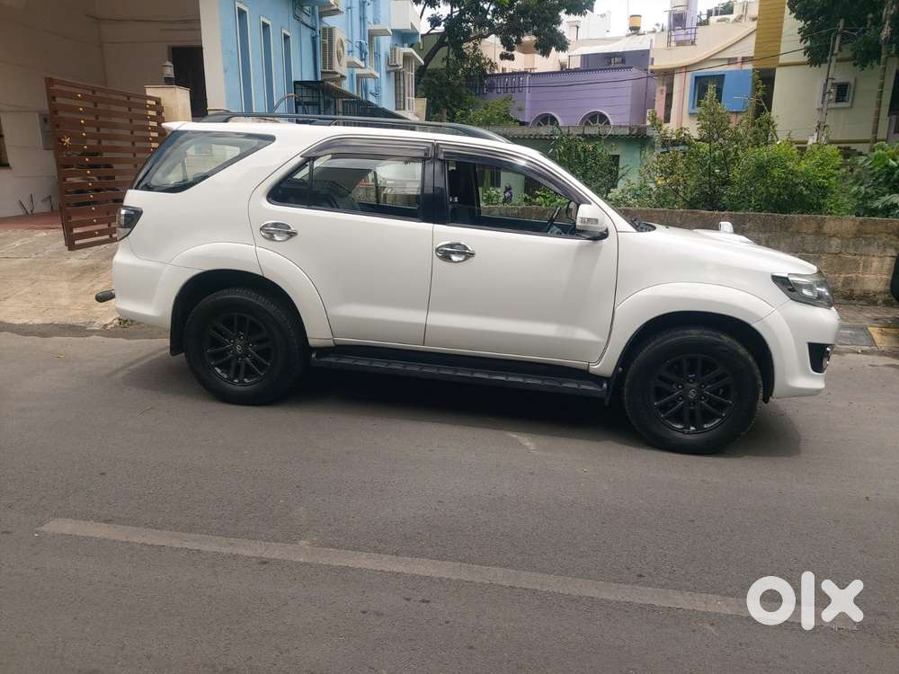 Toyota Fortuner 3.0 4x4 Manual, 2015, Diesel