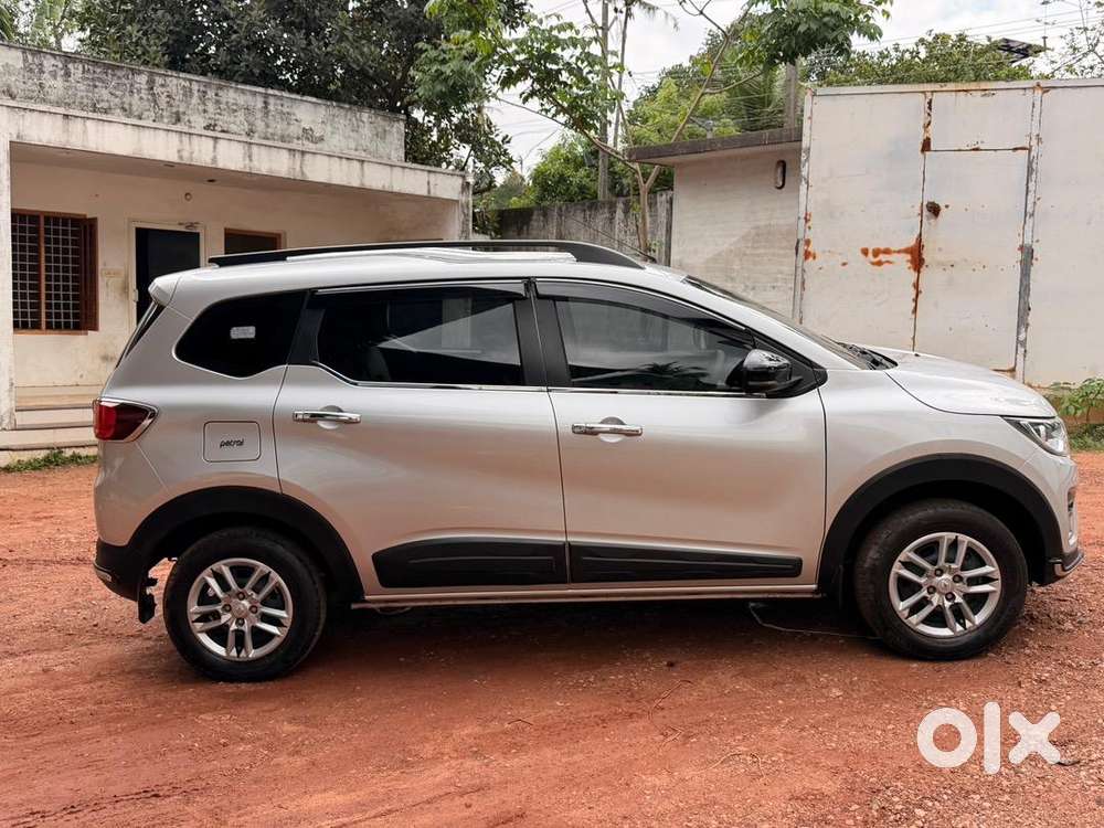 Renault Triber Rxt