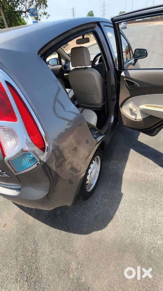 Chevrolet Sail U-va 1.2 Base, 2013, Petrol