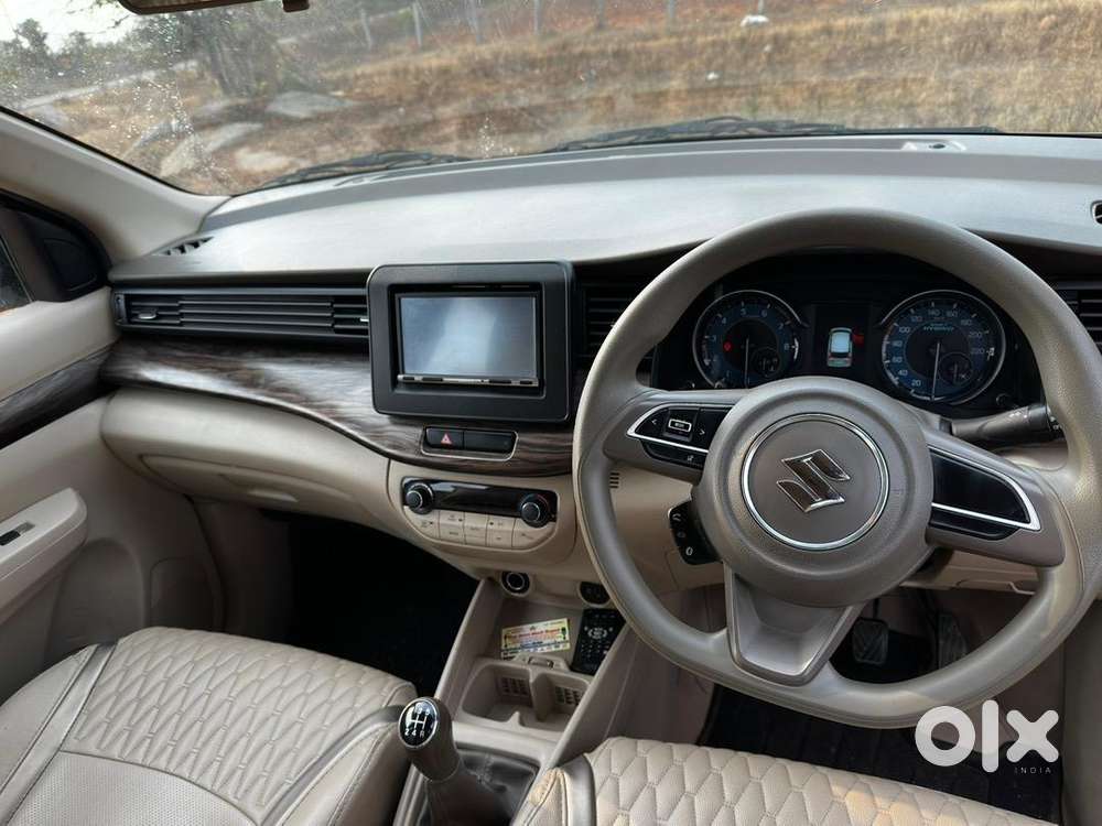 Maruti Suzuki Ertiga 2022 Petrol Well Maintained
