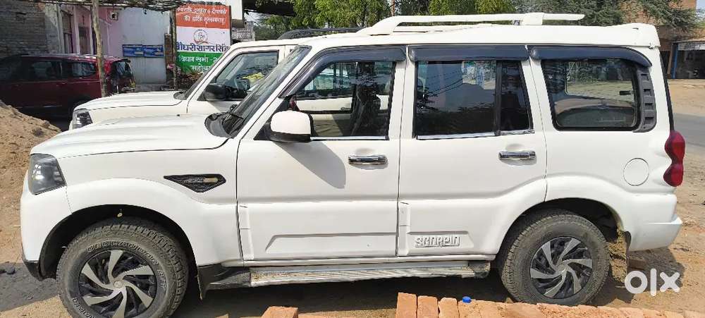 Mahindra Scorpio 2018 Diesel 111295 Km Driven