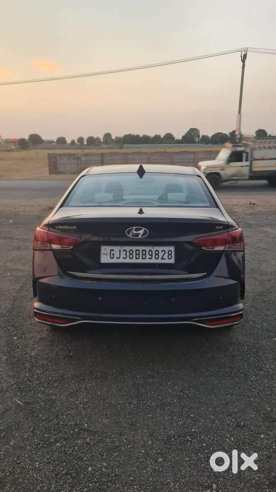 Hyundai Verna 1.5 Sx (o) Diesel At, 2020, Diesel