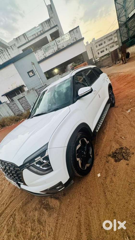 Hyundai Alcazar Diesel At 7 Seater 2022  Top Condition