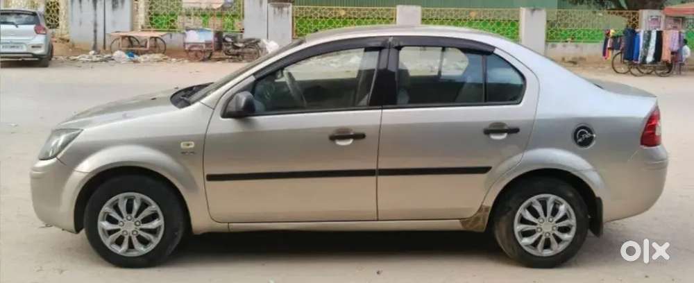 Ford Fiesta 2006 Petrol 89000 Km Driven