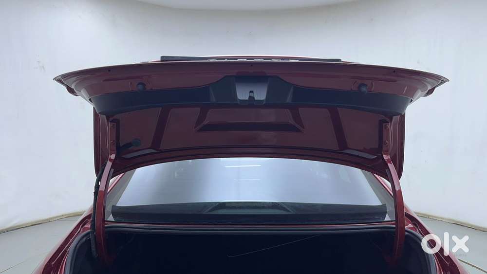 Volkswagen Virtus 1.0 Topline Tsi, 2023, Petrol