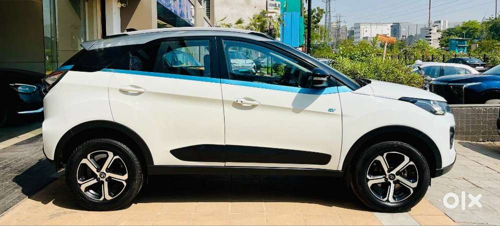 Tata Nexon Ev Xz Plus, 2022, Electric