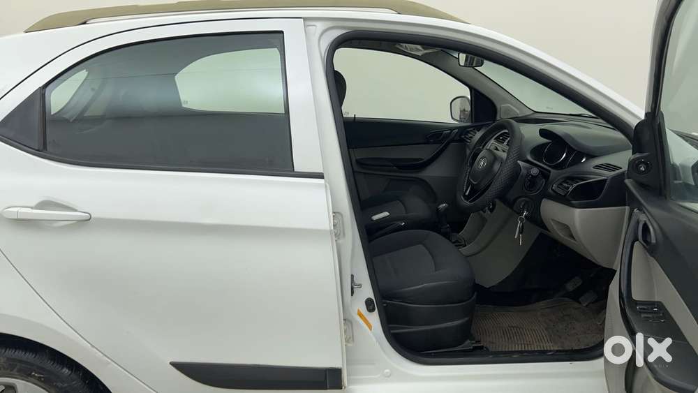 Tata Tiago 1.2 Revotron Xt, 2019, Petrol