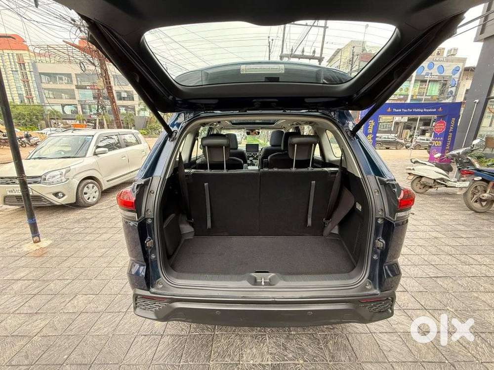 Maruti Suzuki Invicto Alpha Plus 7str, 2024, Petrol