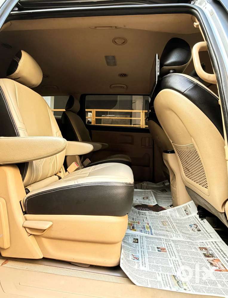 Kia Carnival Premium, 2020, Diesel