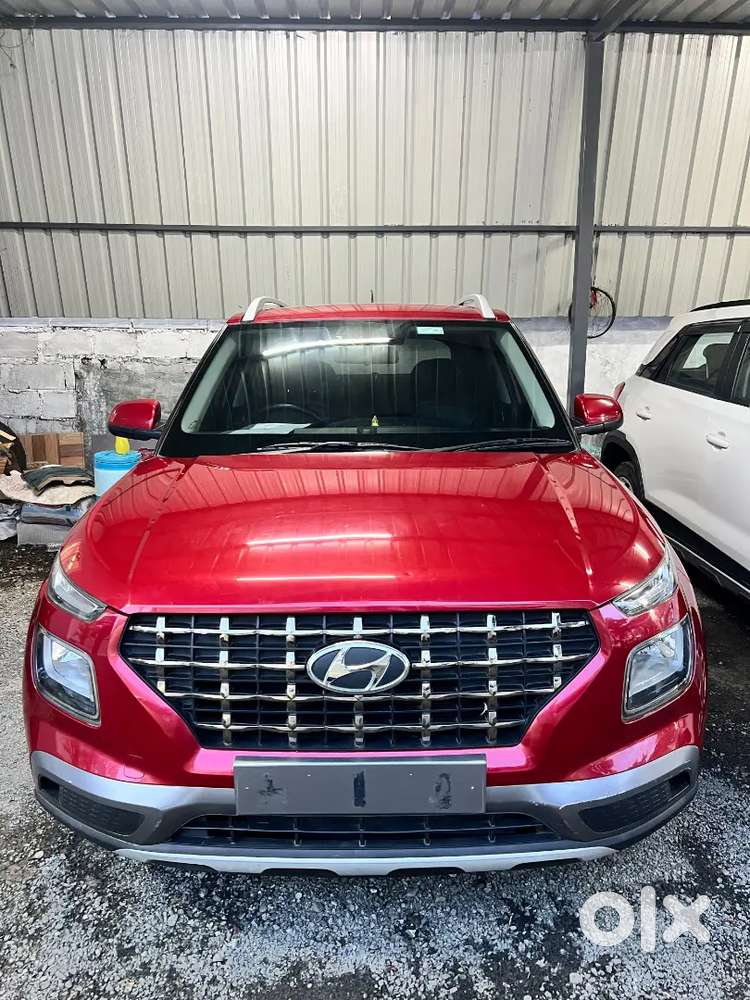 Hyundai Venue 2021 2nd Owner