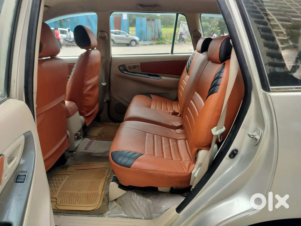 Toyota Innova 2.5 G (diesel) 8 Seater, 2005, Diesel