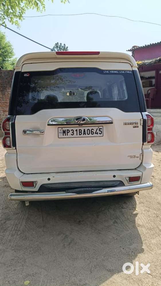 Mahindra Diesel Car 2022