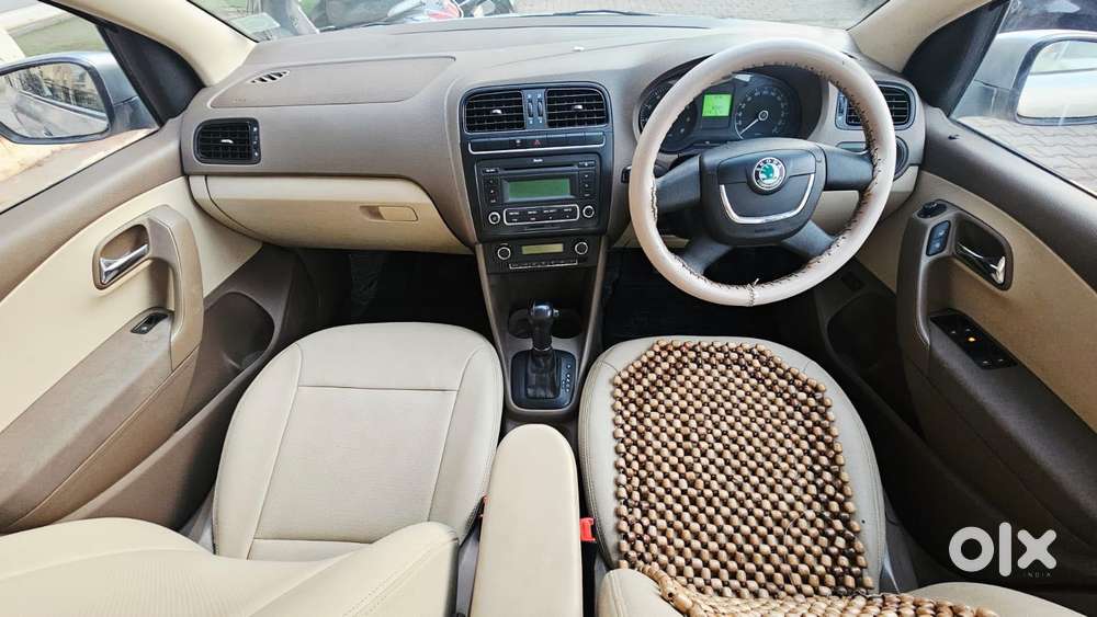 Skoda Rapid 2013-2016 1.6 Mpi At Elegance, 2012, Petrol