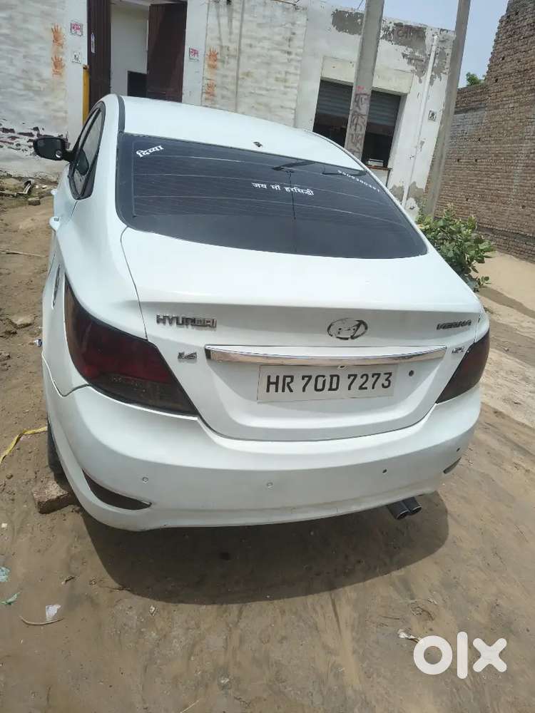 Hyundai Fluidic Verna 2013