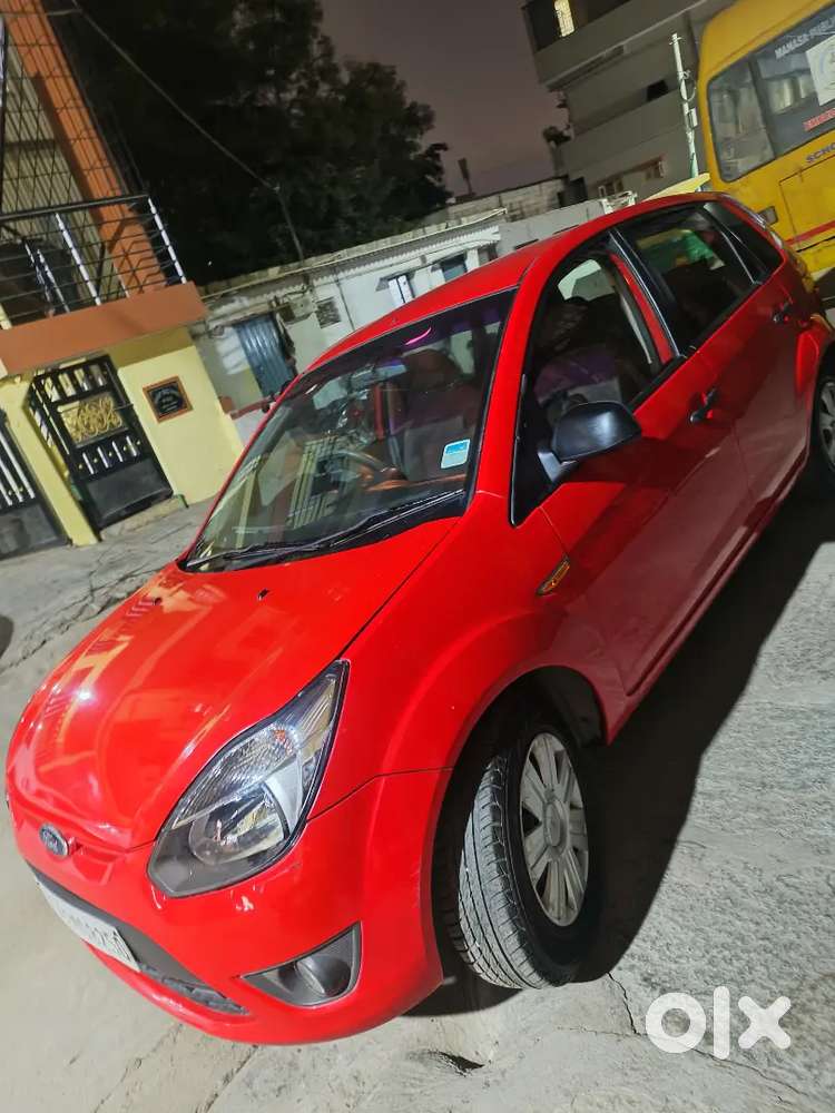 Ford Figo 2012 Petrol 86000 Km Driven