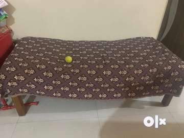 Olx divan deals sofa