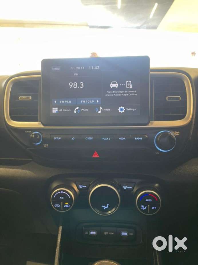 Hyundai Venue 1.2 S Plus, 2022, Petrol