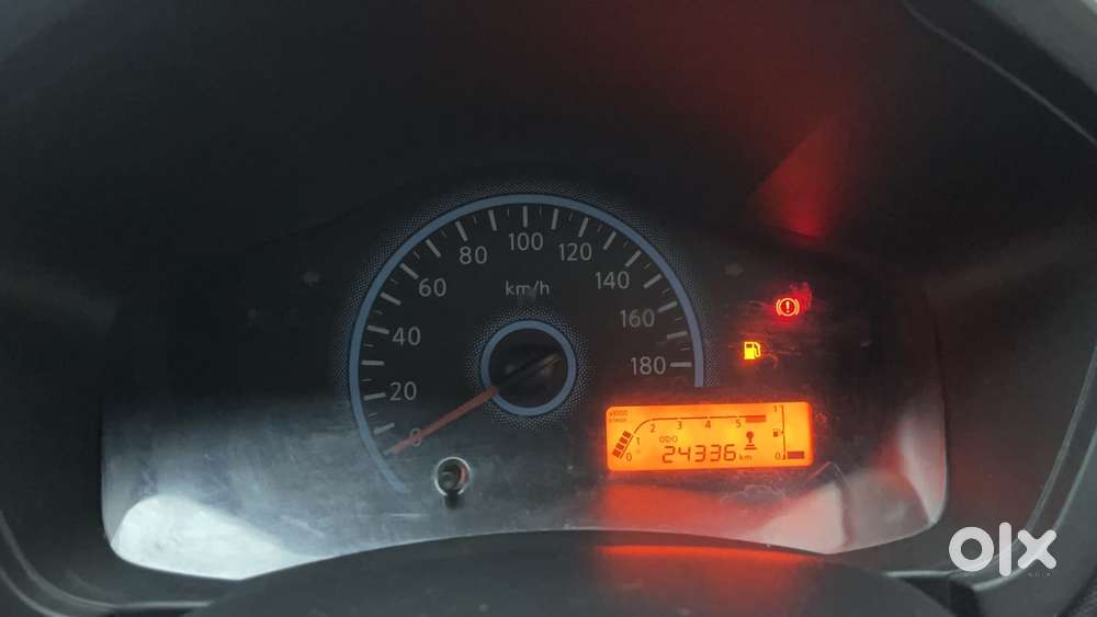 Datsun Redigo T Option, 2017, Petrol