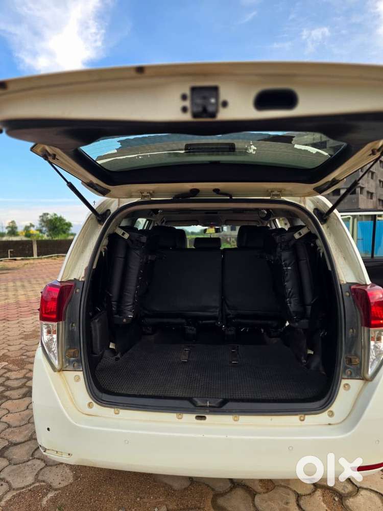 Toyota Innova 2.5 Vx 8 Str, 2020, Diesel