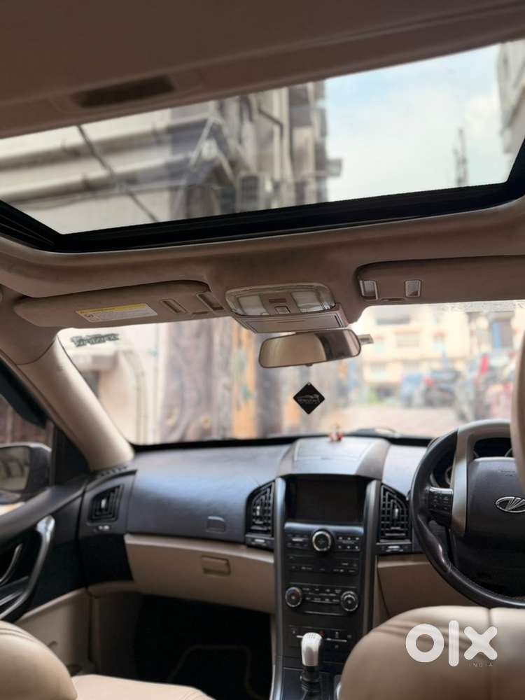 Xuv 500 W10 Diesel