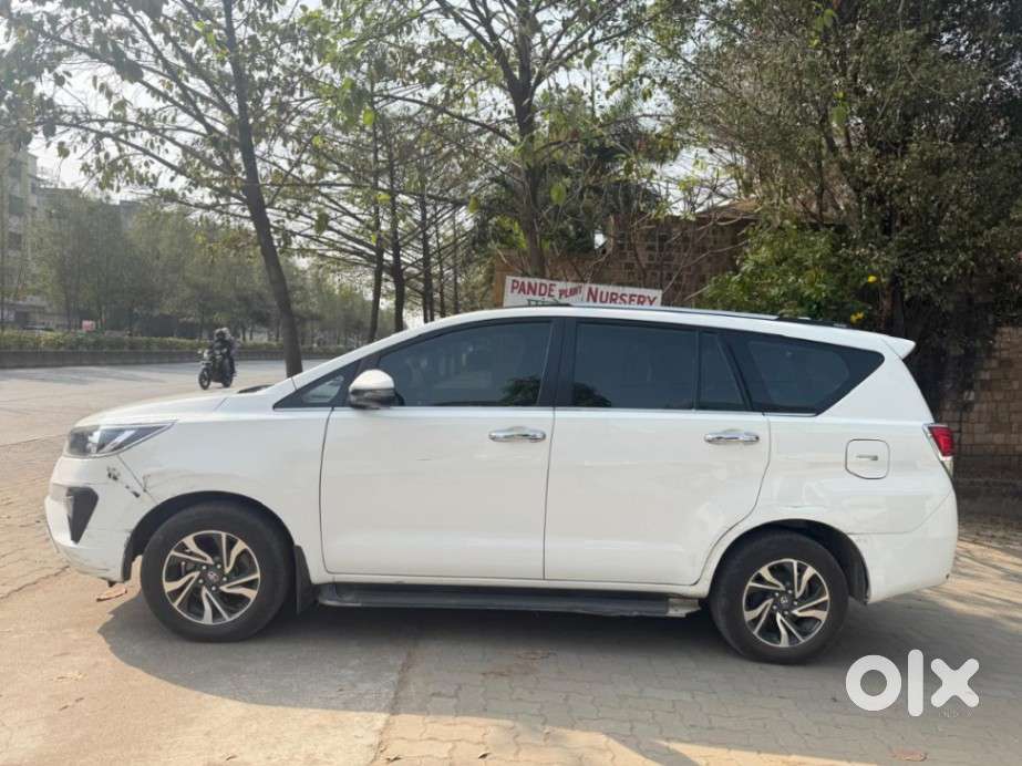 Toyota Innova Crysta 2.4 G Mt, 2021, Diesel