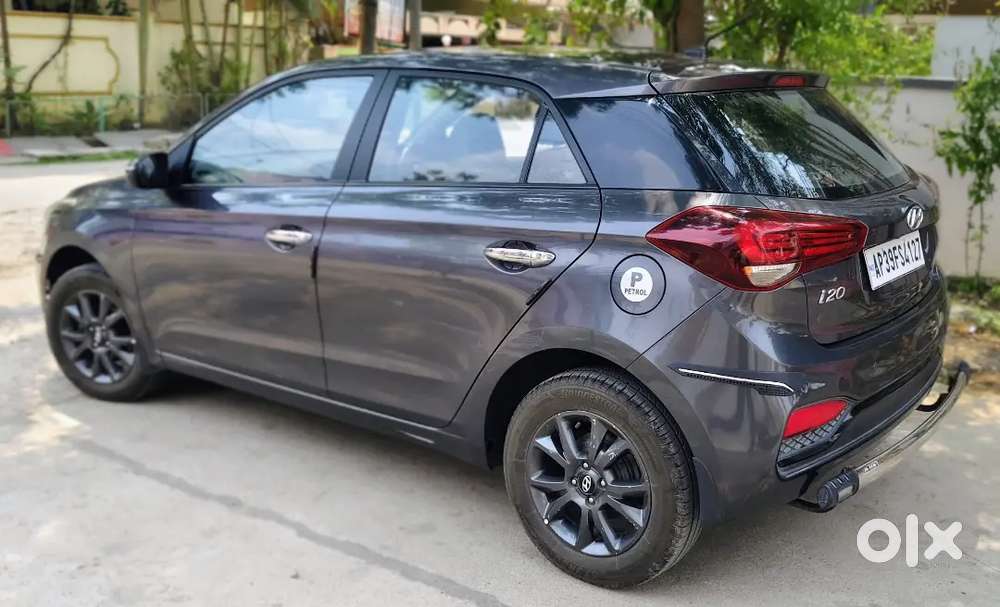 Hyundai I20 Sportz Plus, Fully Showroom Maintained ( Till Date )