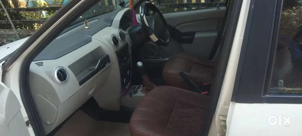 Mahindra E Verito 2016 Diesel 276000 Km Driven Good Condition