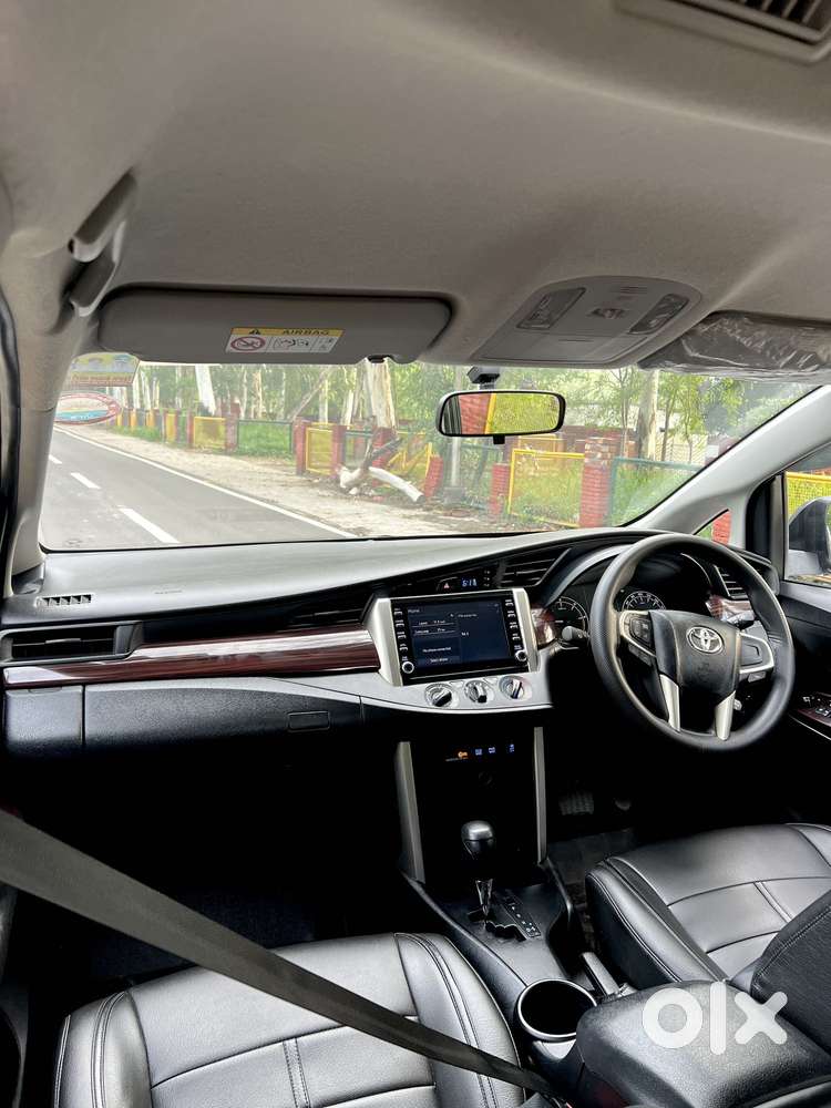 Toyota Innova Crysta [2020-ongoing] 2.4 Gx At 7 Str, 2022, Diesel