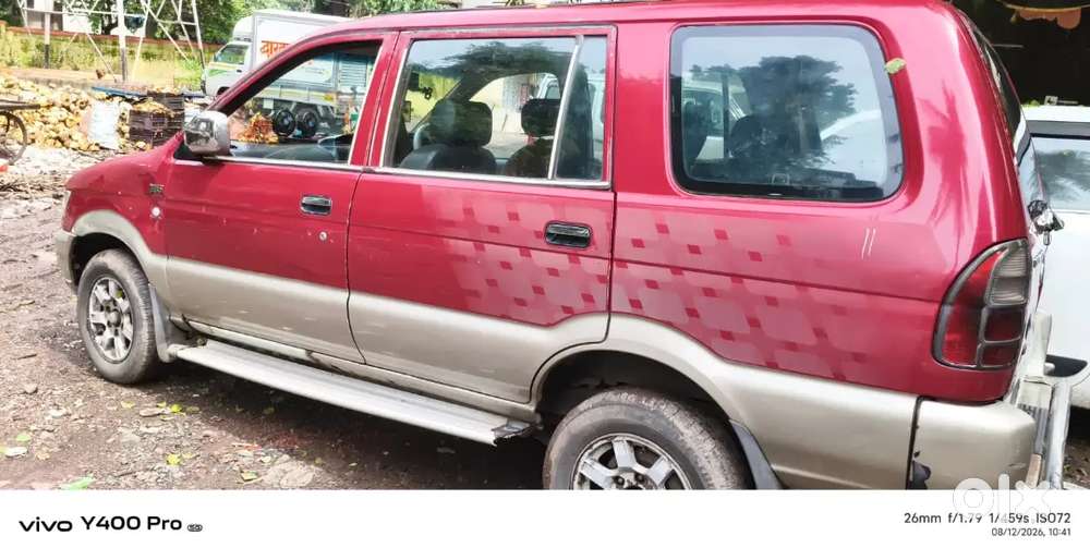 Chevrolet Tavera Neo 2014