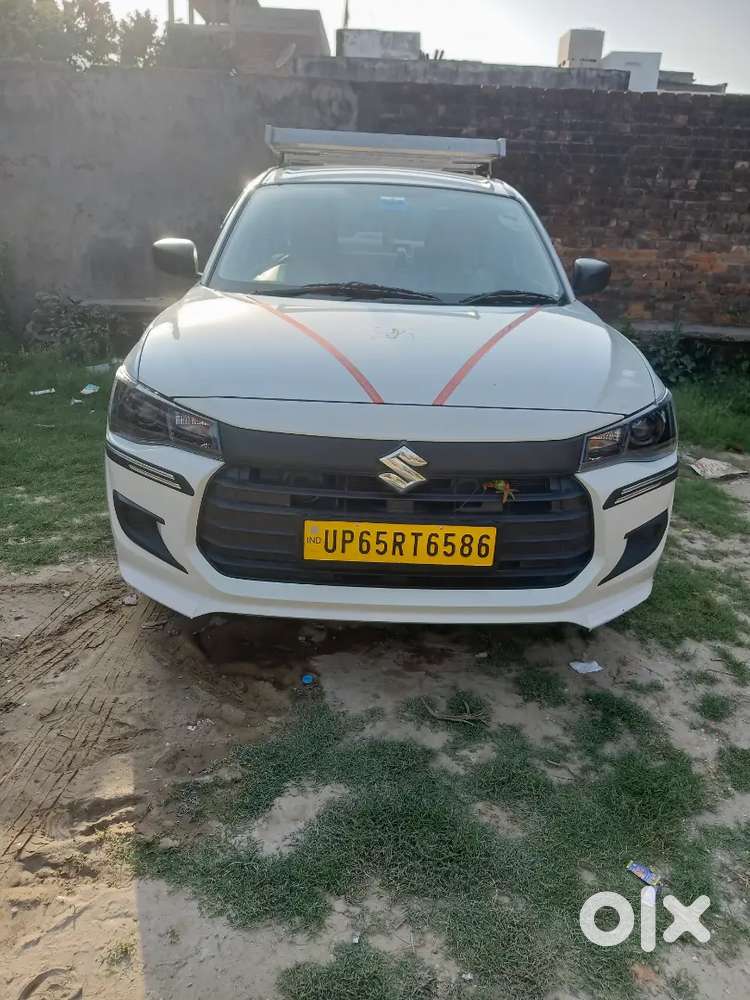 किसी भी शुभ अवसर पर गाड़ी बुकिंग के लिए संपर्क करें।