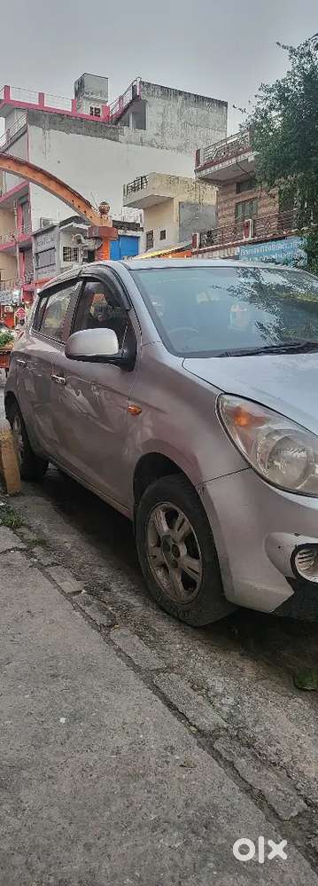 Hyundai I20 Asta 2009 Petrol
