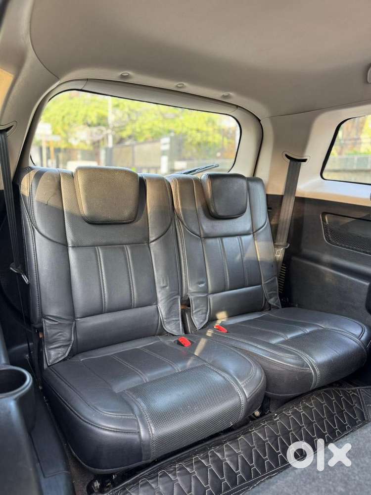 Mahindra Xuv500 2.2 W10 Sportz Edition At, 2018, Diesel