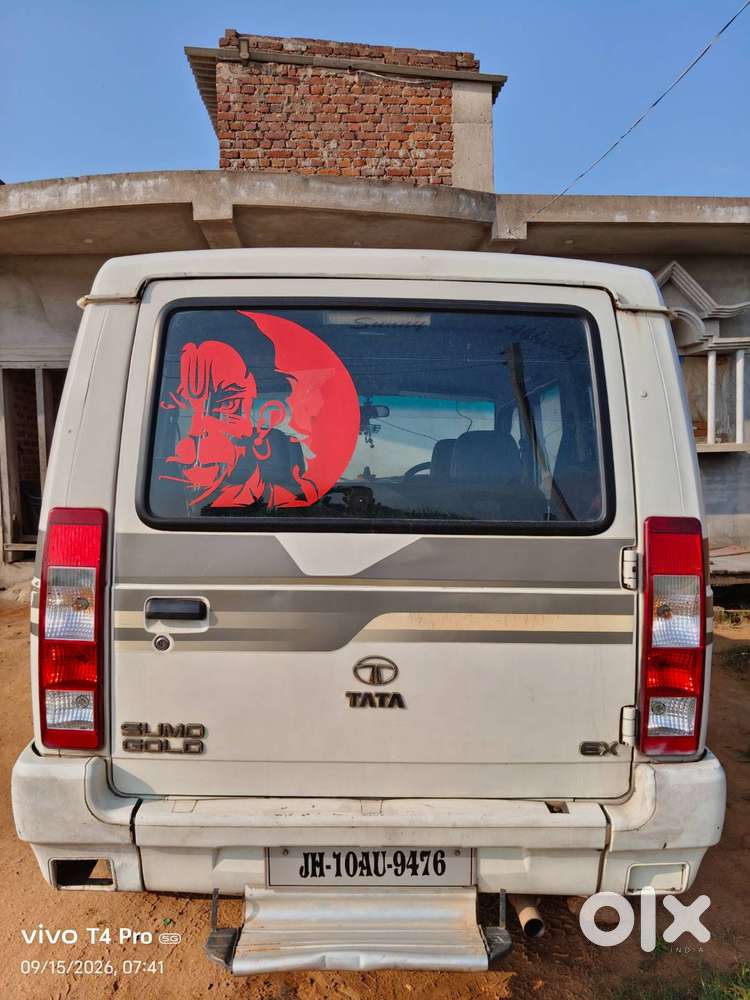 Tata Sumo Gold 2015