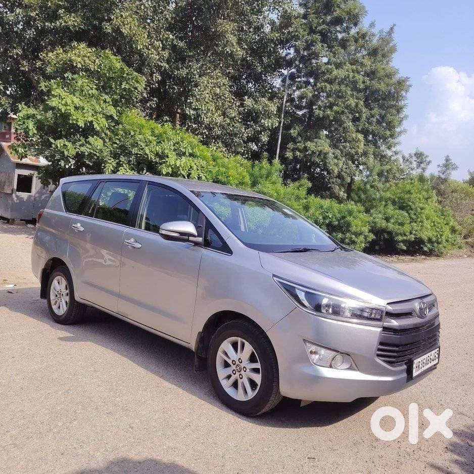 Toyota Innova Crysta 2.4 V 7 Str, 2017, Diesel