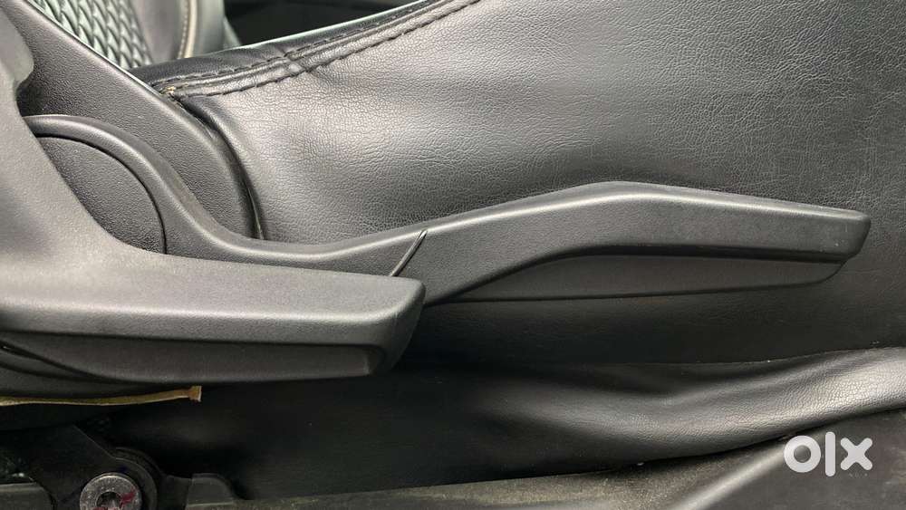 Maruti Suzuki Baleno 1.2 Cvt Zeta, 2017, Petrol